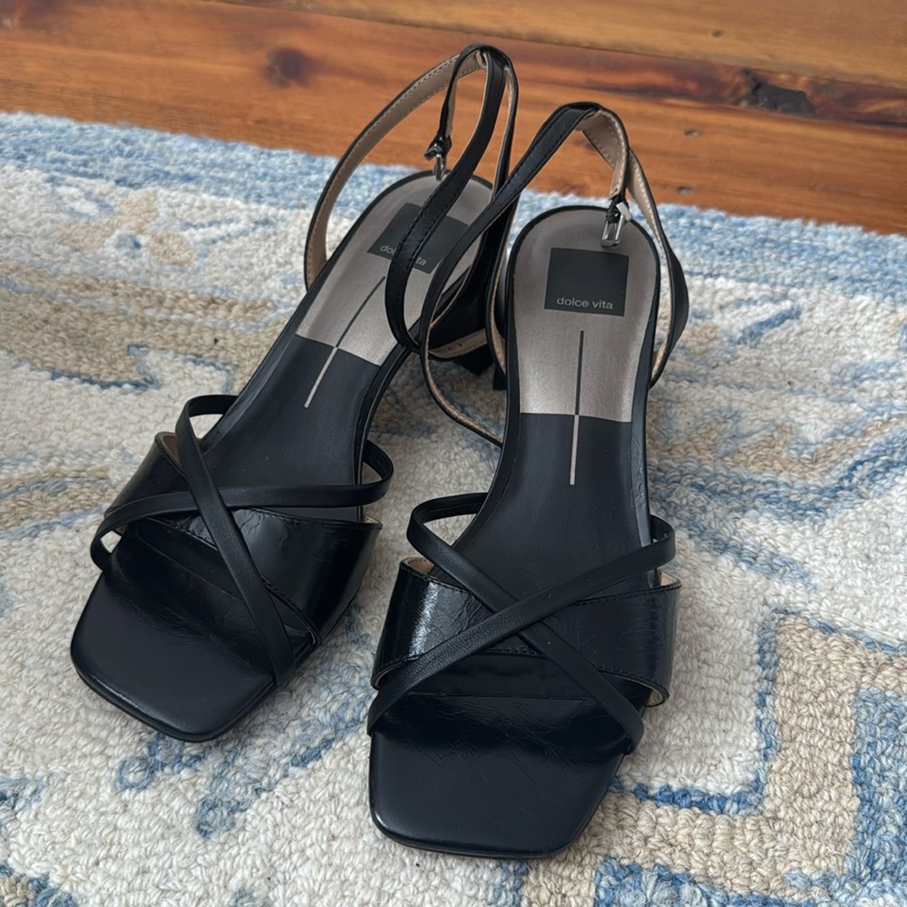 Dolce Vita Black Strappy Square-Toe Heeled Sandals